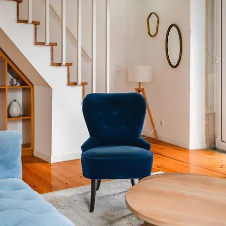 Castle-view Penthouse Duplex In アパート