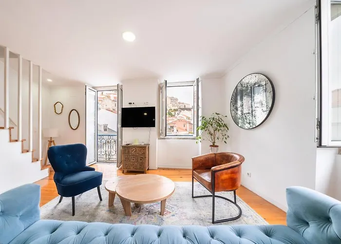 Castle-view Penthouse Duplex In Apartment