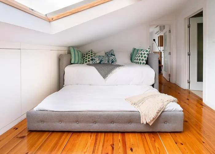 Castle-view Penthouse Duplex In Apartment