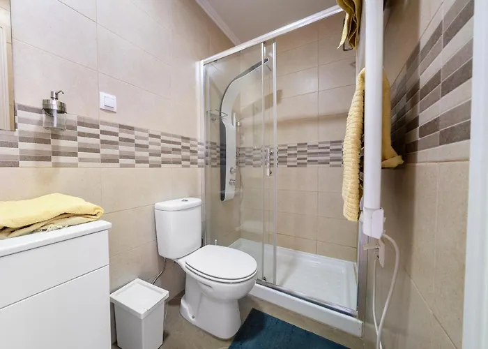 Castle-view Penthouse Duplex In * Lisbon