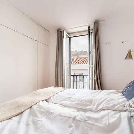 Castle-view Penthouse Duplex In Lejlighed Lisboa